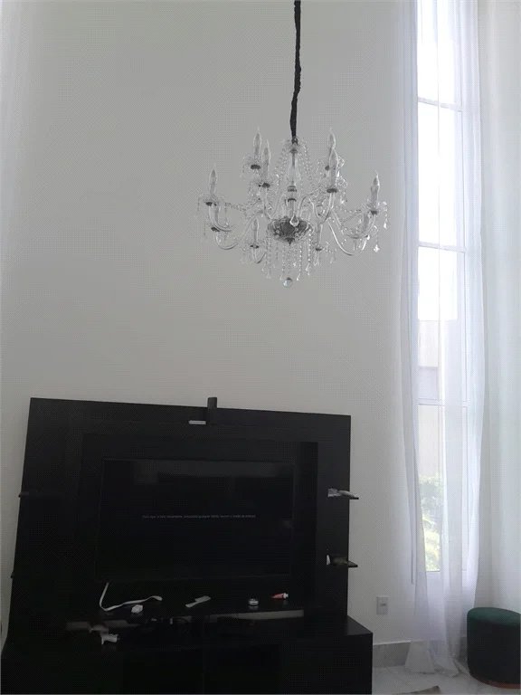 Casa à venda com 3 suítes em Moinho Velho, Cotia, SP