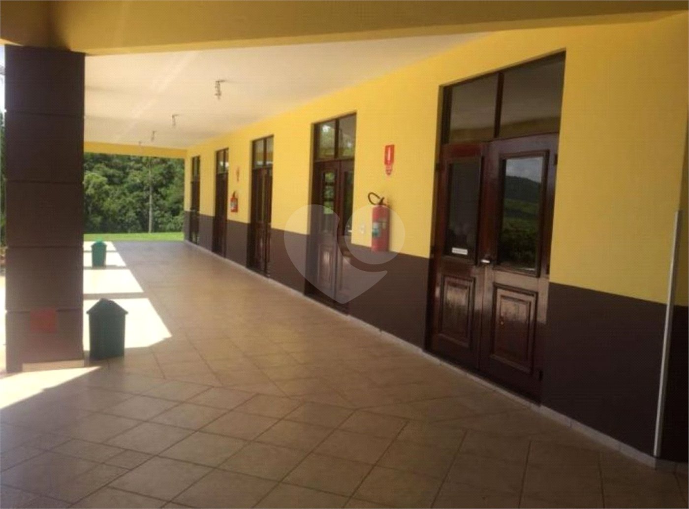 Condomínio à venda com 4 quartos, sendo 2 suítes, em Colinas do Paratehy, Mogi das Cruzes, SP