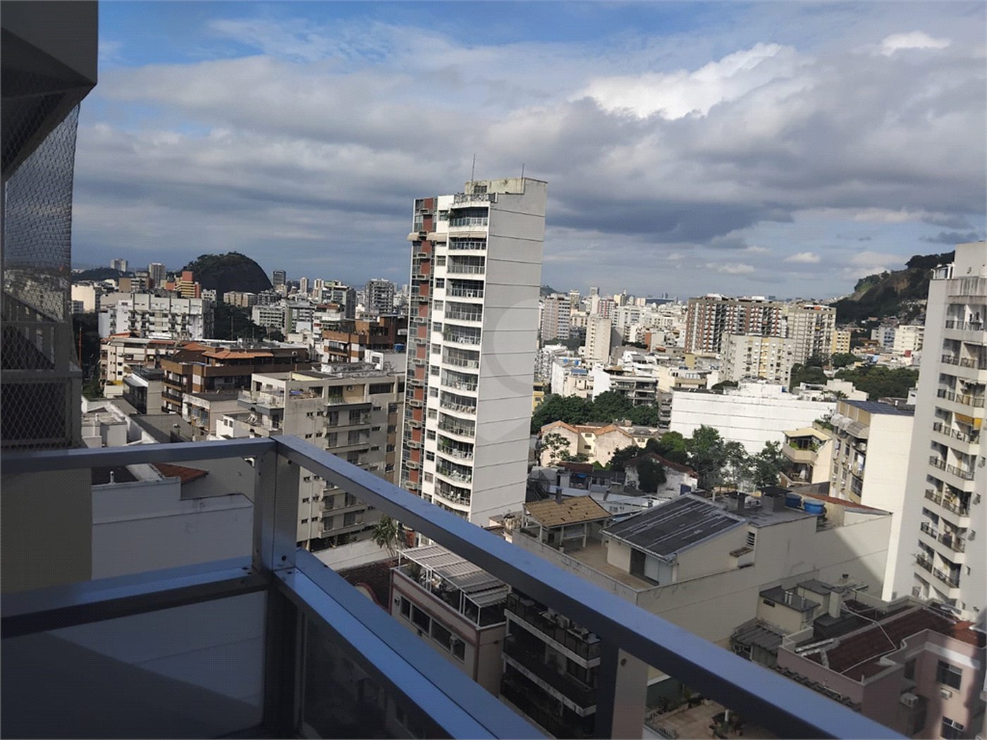 Apartamento à venda com 4 quartos, sendo 2 suítes, em Tijuca, Rio de Janeiro, RJ