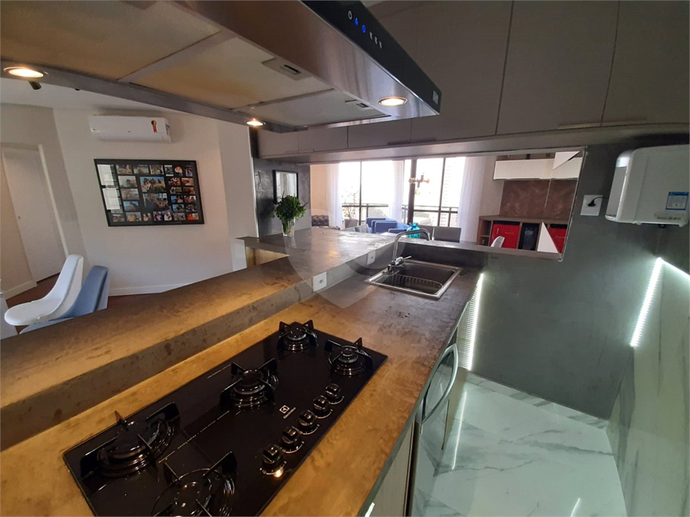 Apartamento à venda com 3 suítes em Vila Ester (zona Norte), São Paulo, SP