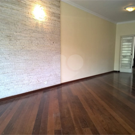 Sobrado à venda com 3 quartos, sendo 1 suíte,  em Planalto Paulista, São Paulo, SP
