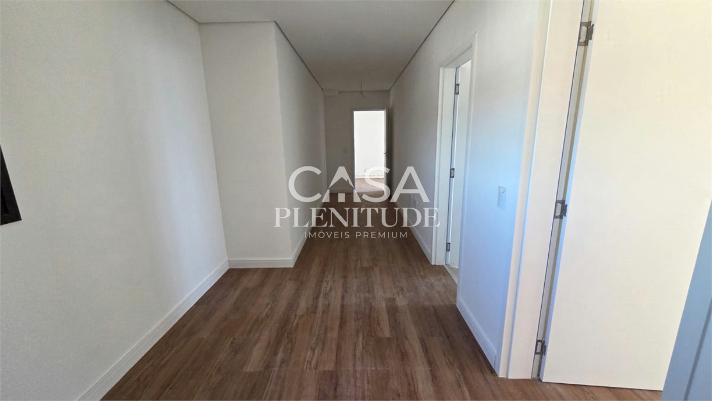 Duplex à venda ou para alugar com 4 quartos, sendo 5 suítes, em Parque Campolim, Sorocaba, SP