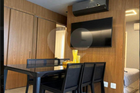 Apartamento à venda com 3 quartos, sendo 2 suítes,  em Brooklin Paulista, São Paulo, SP