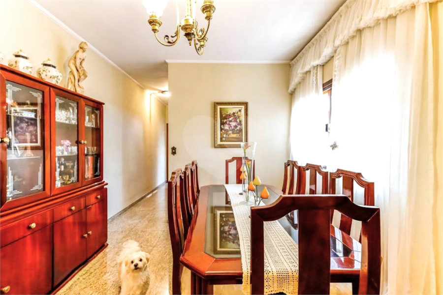 Sobrado à venda com 4 quartos, sendo 1 suíte, em Vila Nova Mazzei, São Paulo, SP