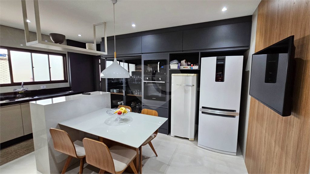 Apartamento à venda com 3 quartos, sendo 1 suíte,  no Centro, Suzano, SP