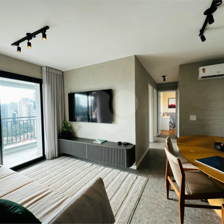 Apartamento à venda com 3 quartos em Vila Cordeiro, São Paulo, SP