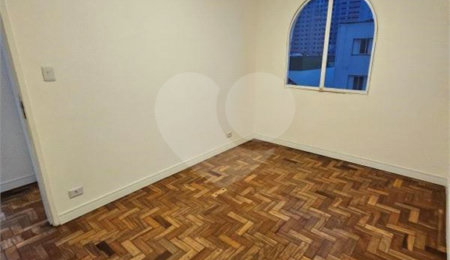 Apartamento à venda com 2 quartos, sendo 1 suíte,  em Saúde, São Paulo, SP