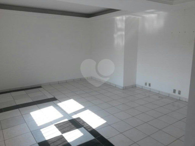 Sobrado à venda com 15 quartos, sendo 3 suítes,  em Tucuruvi, São Paulo, SP