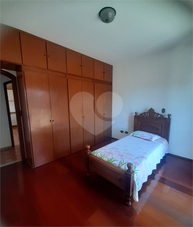 Casa à venda com 3 quartos, sendo 1 suíte, no Centro, Vinhedo, SP