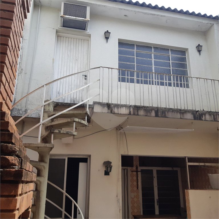Sobrado à venda com 2 quartos em Santana, São Paulo, SP