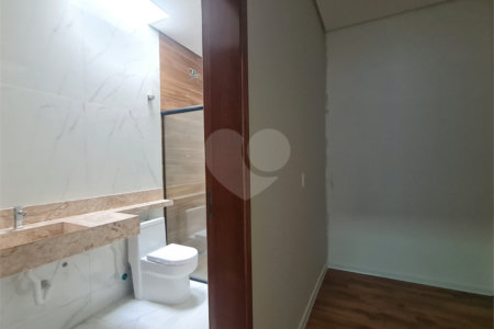 Casa à venda com 3 quartos, sendo 1 suíte,  no condomínio Reserva Ipanema I, Sorocaba - SP