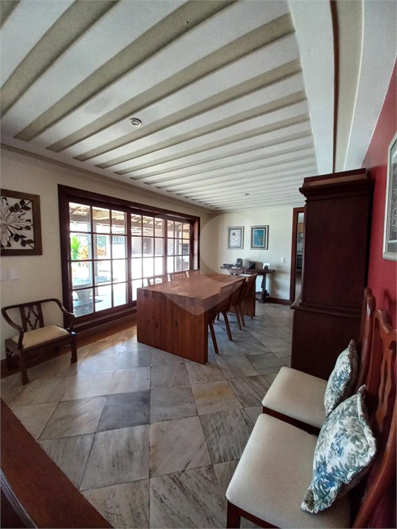 Casa à venda com 4 quartos, sendo 3 suítes,  em Geribá, Armação dos Búzios, RJ
