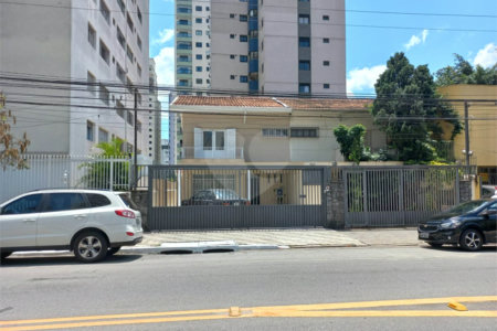 Sobrado à venda com 3 quartos em Vila Clementino, São Paulo, SP