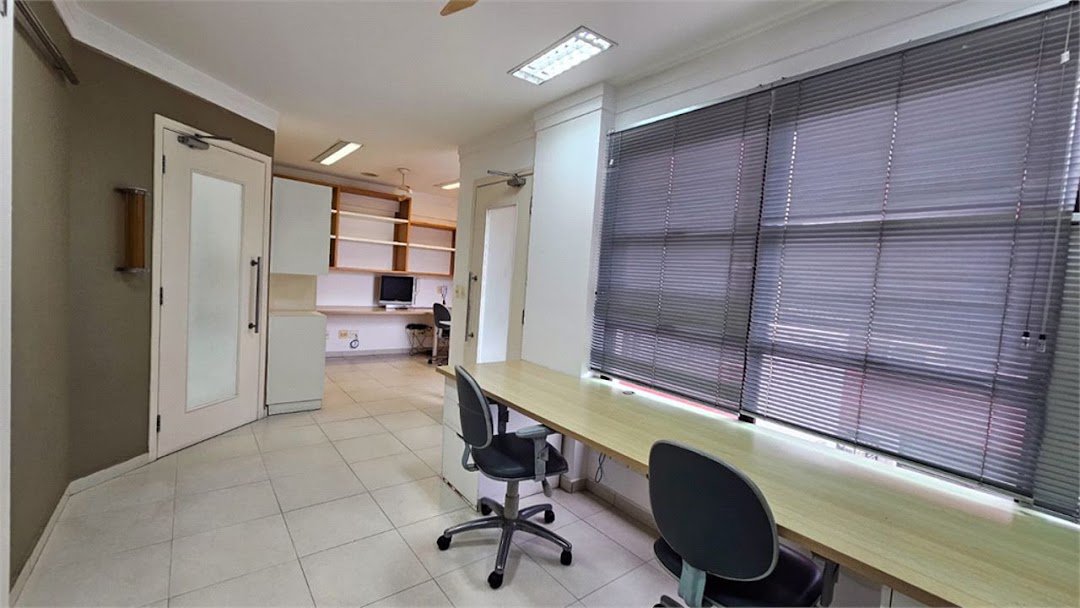 Sala Comercial à venda, Vila Matias, Santos - SA0011.
