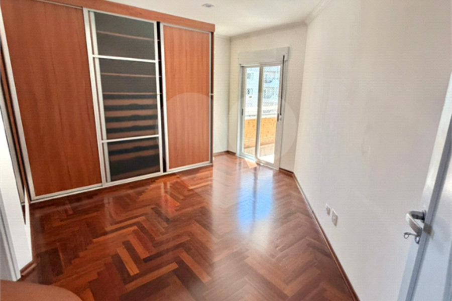 Apartamento à venda com 3 suítes em Santana, São Paulo, SP