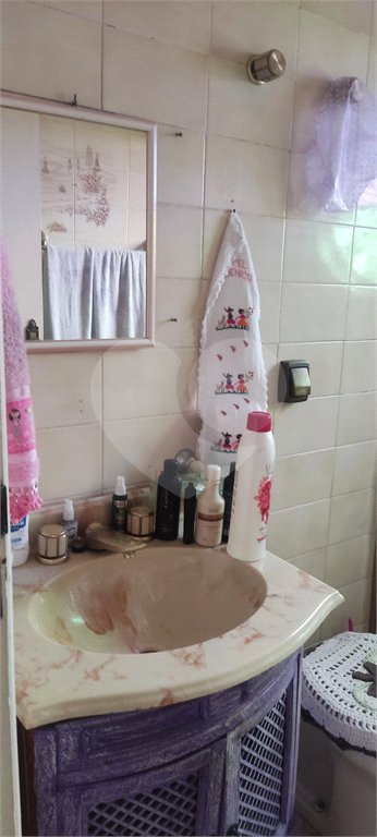 Sobrado à venda com 4 quartos em Vila Medeiros, São Paulo, SP
