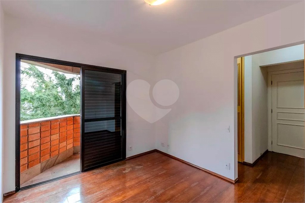 Apartamento à venda com 4 quartos, sendo 2 suítes, em Paraíso do Morumbi, São Paulo, SP