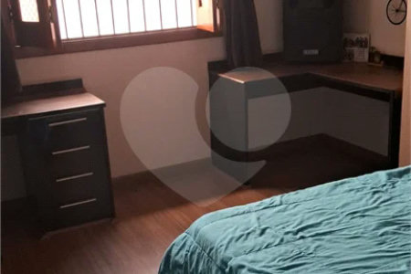 Sobrado à venda com 3 suítes em Vila Gustavo, São Paulo, SP