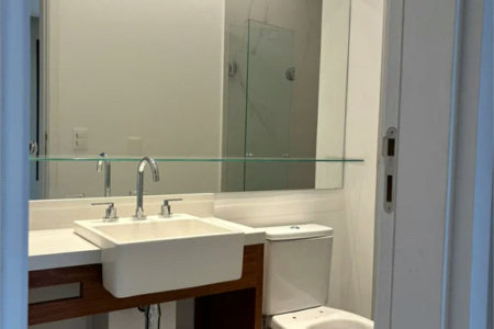 Apartamento à venda com 2 quartos, sendo 1 suíte, em Jardim das Acácias, São Paulo, SP