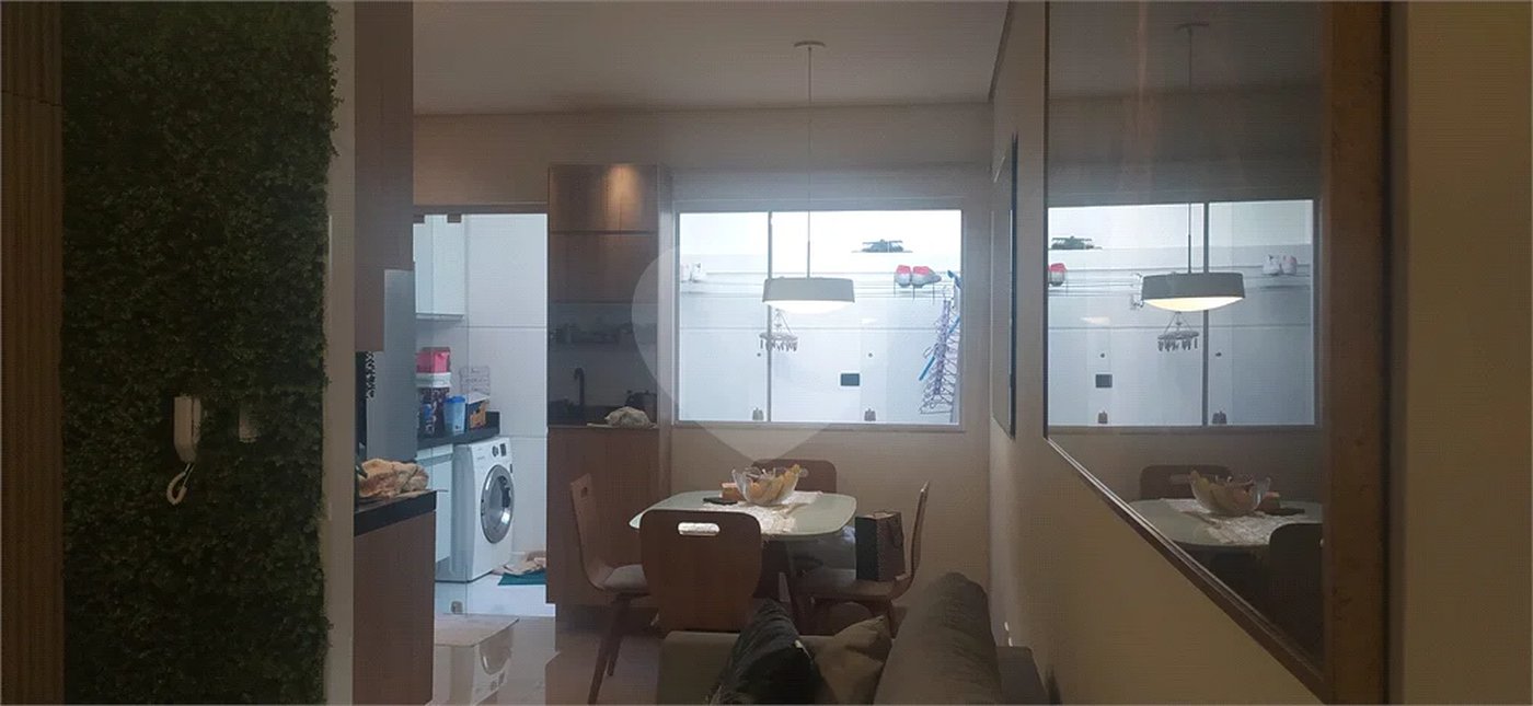 Casa à venda com 2 suítes no condomínio Residencial Veneza, São Paulo - SP