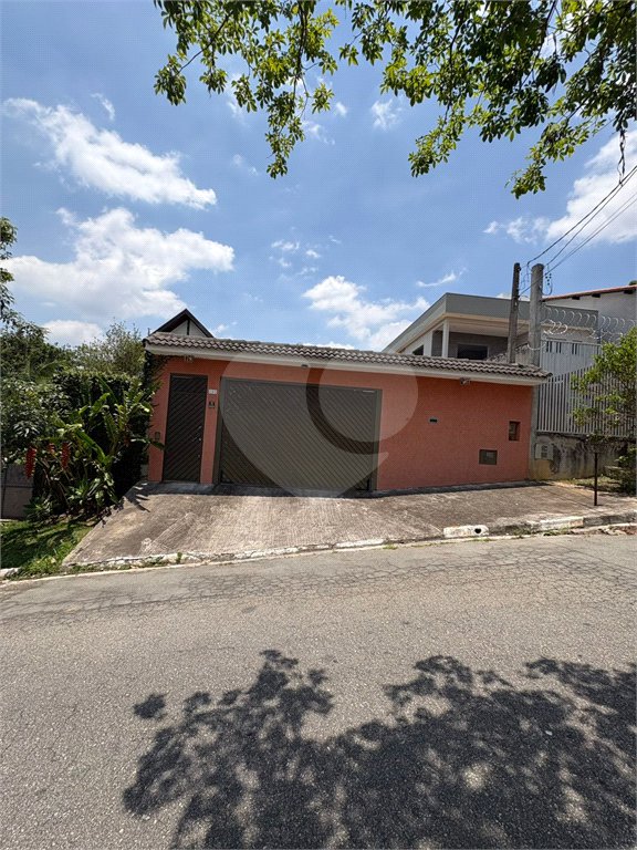 Casa Térrea à venda com 3 quartos, sendo 1 suíte,  em Vila Áurea, Poá, SP