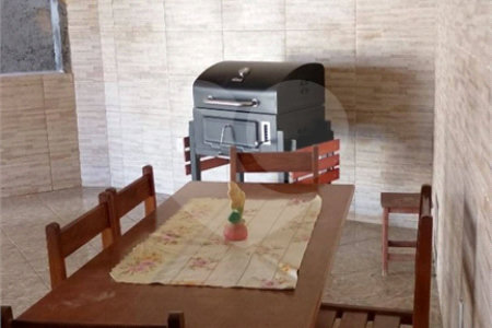 Casa à venda com 3 quartos, sendo 1 suíte, em Jardim Rodeio, Mogi das Cruzes, SP
