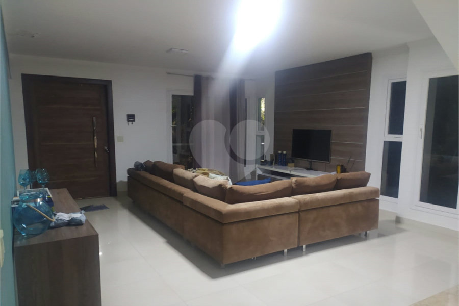 Casa à venda com 3 suítes no condomínio Reserva Nova Cantareira, São Paulo - SP