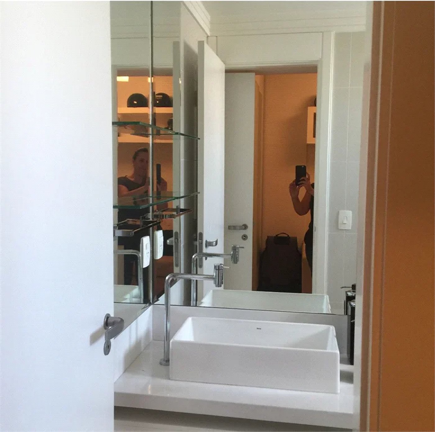 Apartamento à venda com 4 suítes em Vila Gertrudes, São Paulo, SP