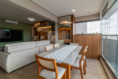 Apartamento à venda com 3 quartos, sendo 1 suíte, em Chácara Flora, São Paulo, SP