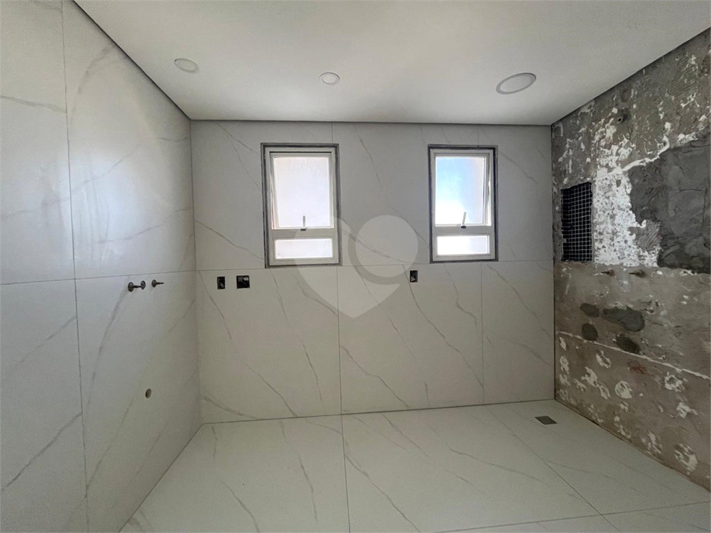 Apartamento à venda com 4 suítes em Santana, São Paulo, SP