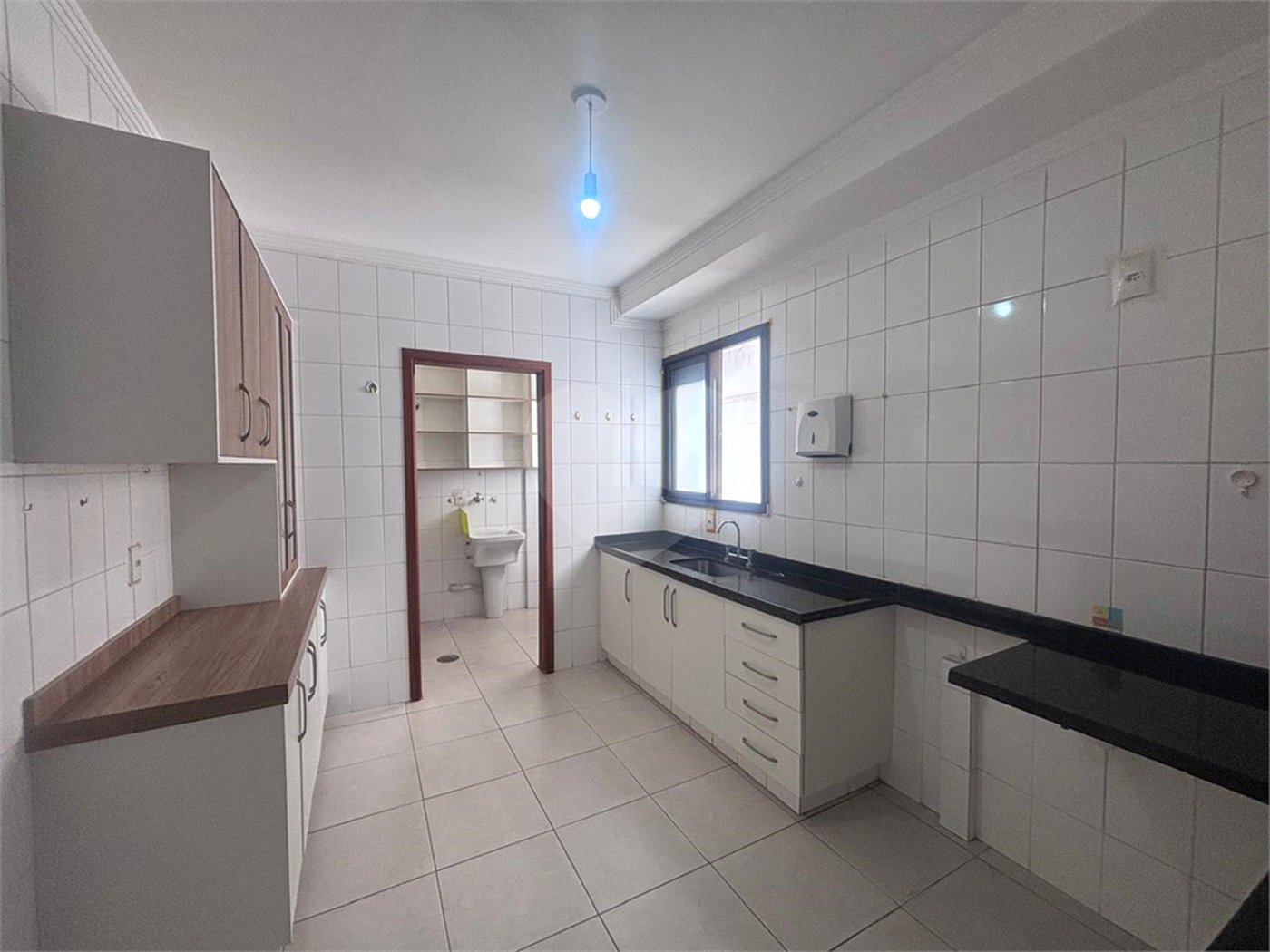 Apartamento à venda com 3 quartos, sendo 1 suíte,  em Vila Independência, Sorocaba, SP