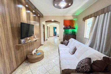 Casa à venda com 5 quartos, sendo 1 suíte, em Guaratiba, Rio de Janeiro, RJ