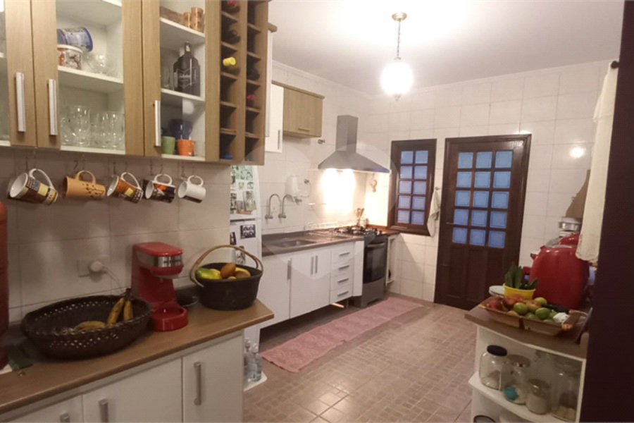 Casa à venda com 4 suítes no condomínio Alpes da Cantareira, Mairiporã - SP