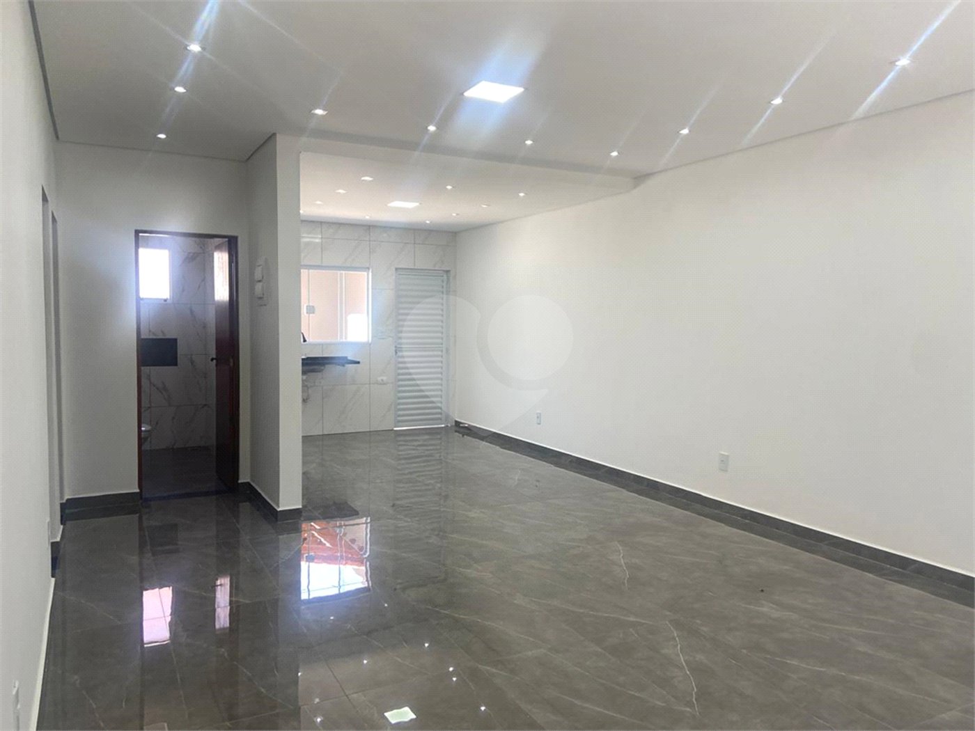 Casa à venda com 2 quartos, sendo 1 suíte, em Residencial Jardim Nathália, Sorocaba, SP