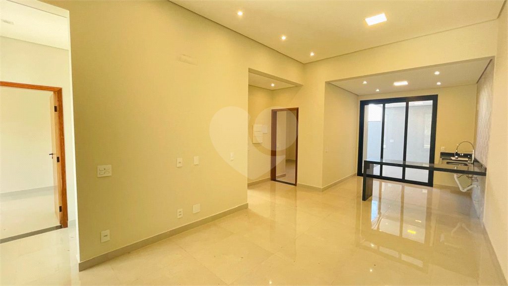 Casa à venda com 3 suítes no condomínio Terras de São Francisco, Sorocaba - SP