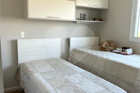 Apartamento à venda com 3 suítes em Vila Suzana, São Paulo, SP