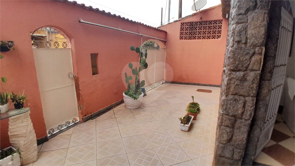Casa à venda com 5 quartos, sendo 2 suítes, em Campo Grande, Rio de Janeiro, RJ