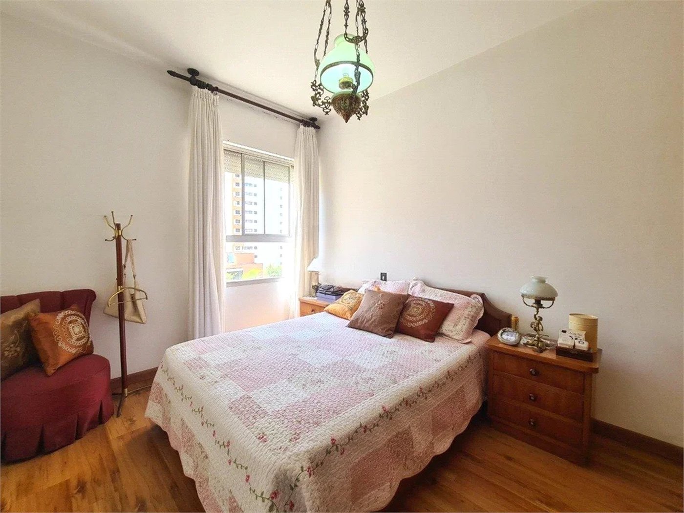 Apartamento à venda com 3 quartos, sendo 1 suíte, em Jardim das Acácias, São Paulo, SP