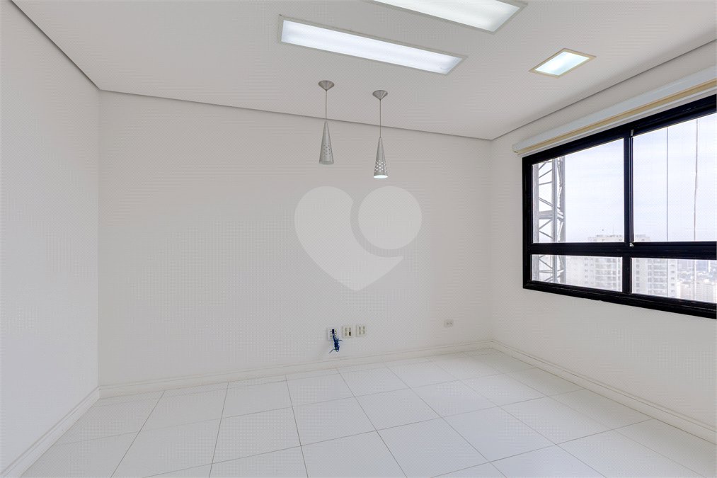 Apartamento à venda ou para alugar com 4 suítes em Jardim Marajoara, São Paulo, SP