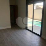 Indaiatuba - Condominio Jardins di Roma - Venda -Locação 0 R$ 10.000,00 mais encargos - condominio - R$ 650,00 - IPTU - R$ 230,00 - Terreno 300ms - construido 170 metros quadrados - Terrea - 3 quartos, uma suíte e uma demi suite , 4 banheiros , piscina - Preparado para água quente até a piscina!!