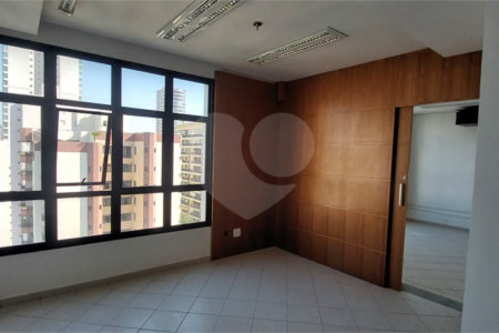 SALA COMERCIAL A VENDA 70M², 2 BANHEIROS, 2 VAGAS, JARDIM AQUARIUS - SÃO JOSÉ DOS CAMPOS/SP.
