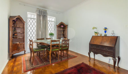 Casa à venda com 3 quartos, sendo 1 suíte, em Jardim Paulistano, São Paulo, SP