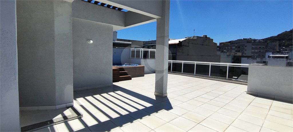 Cobertura à venda com 3 quartos, sendo 1 suíte,  em Tijuca, Rio de Janeiro, RJ