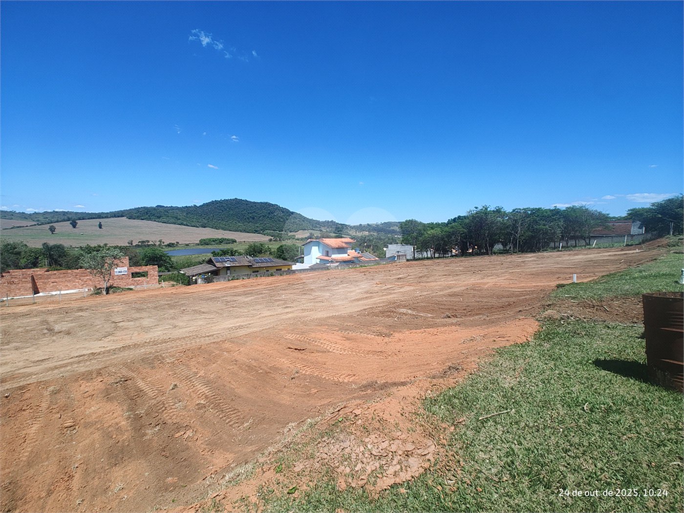Terreno à venda no condomínio Vila Dom Pedro, Atibaia - SP