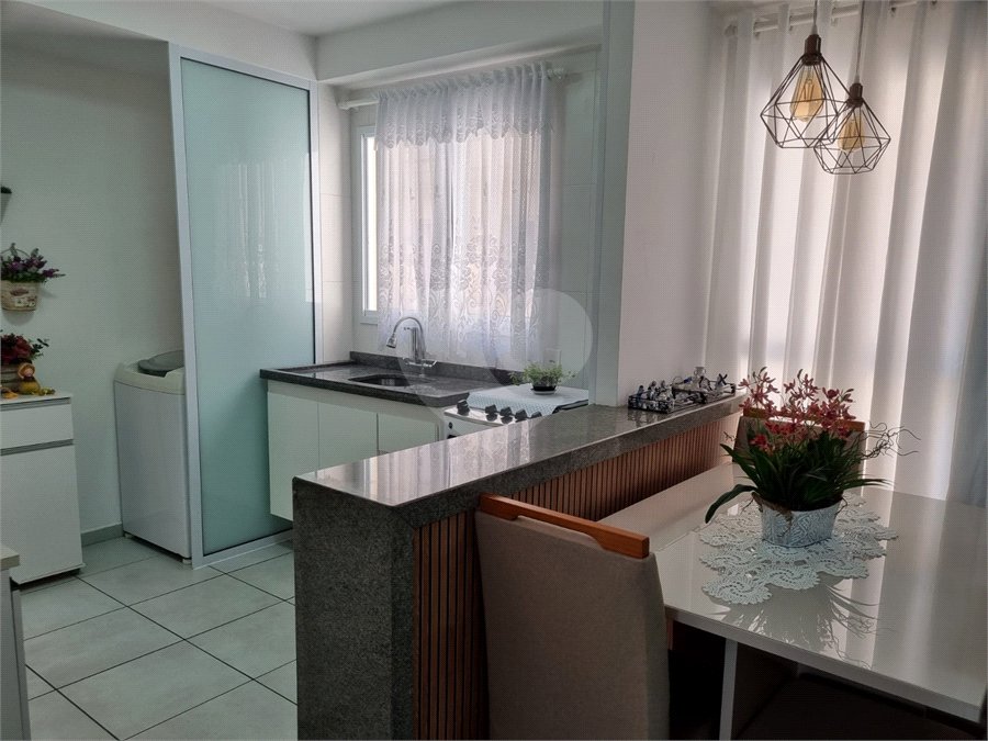 Apartamento à venda com 2 quartos em Jardim Maria Trindade, São Roque, SP