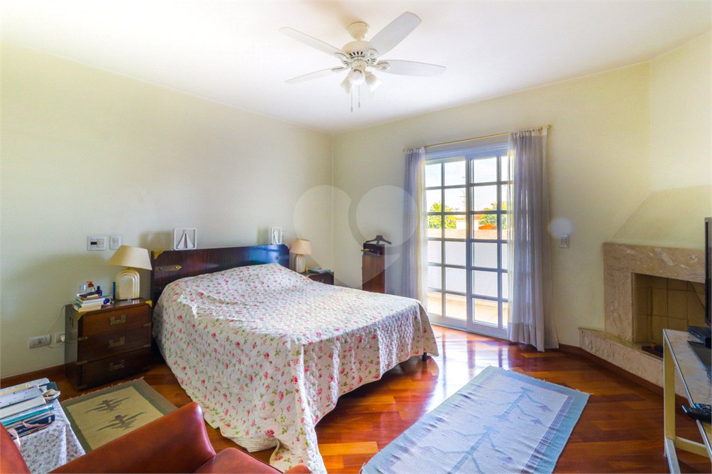 Sobrado à venda ou para alugar com 4 quartos, sendo 3 suítes, em Vila Madalena, São Paulo, SP