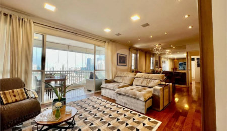 Apartamento à venda com 3 quartos, sendo 1 suíte,  em Jardim Caravelas, São Paulo, SP