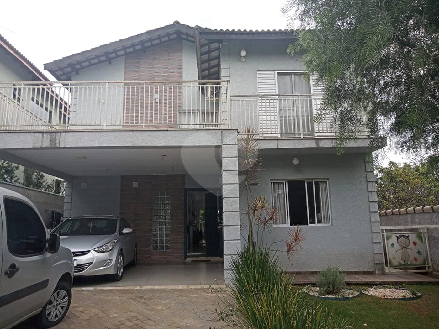 Casa à venda com 4 quartos, sendo 3 suítes, no condomínio Refúgio do Sauá I, Atibaia - SP