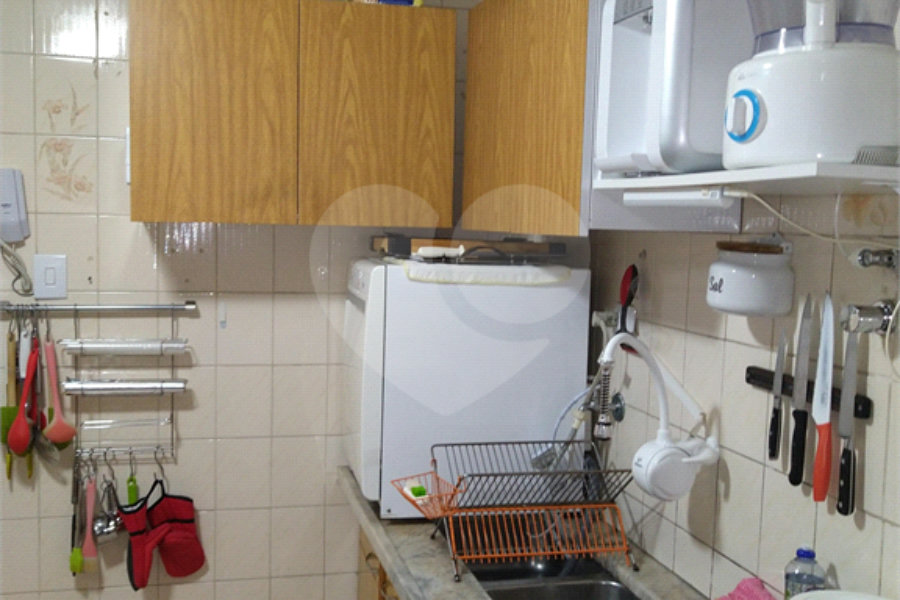 Apartamento à venda com 3 quartos, sendo 1 suíte, em Pinheiros, São Paulo, SP