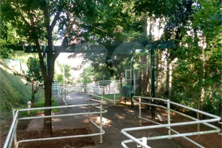 Apartamento à venda com 2 quartos em Jardim Monte Santo, Cotia, SP
